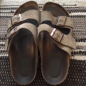 Tan Arizona Birkenstocks